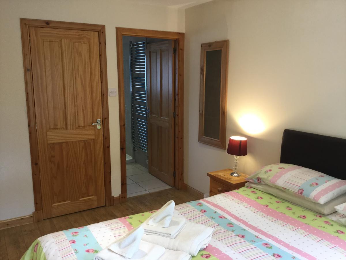 Apartment Four-bedroom House - Stratherrick Free Parking