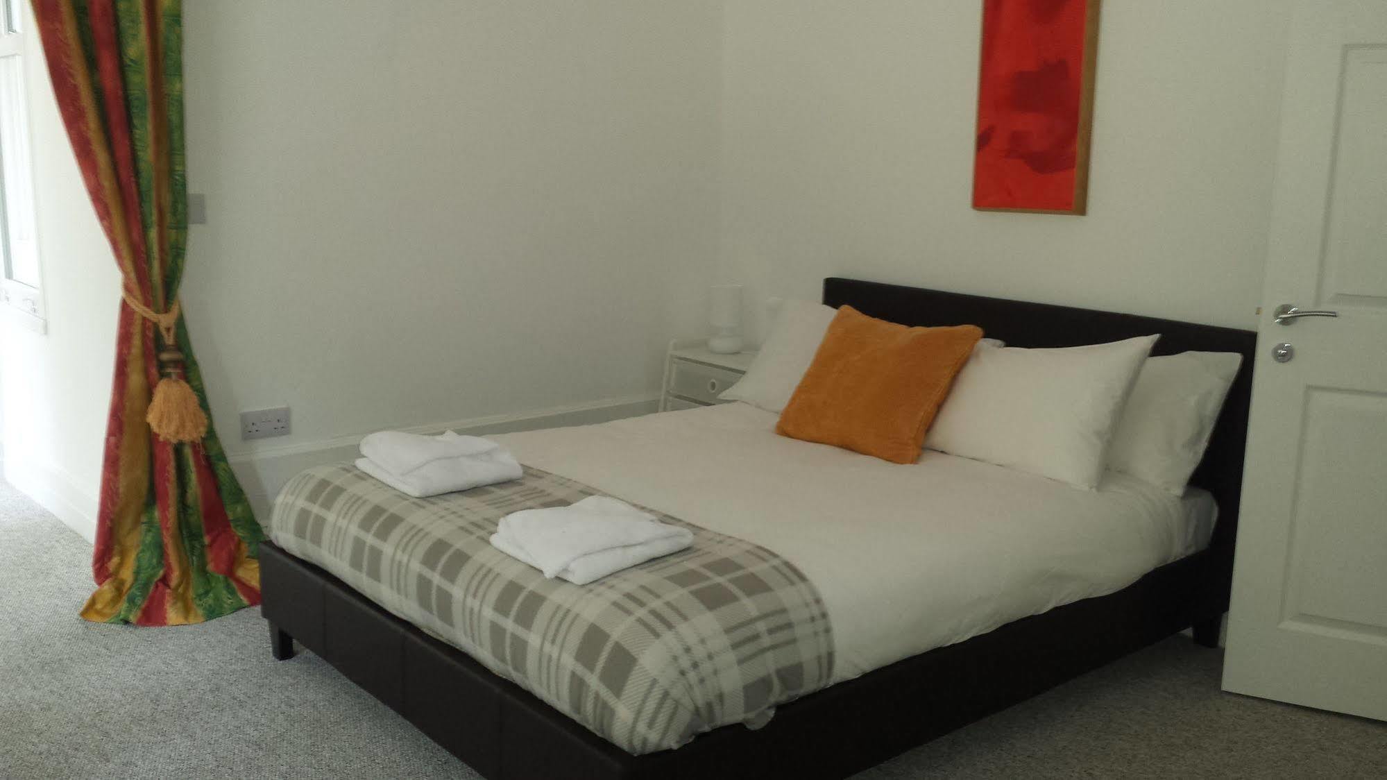 Drumdevan Country House Hotel 3*
