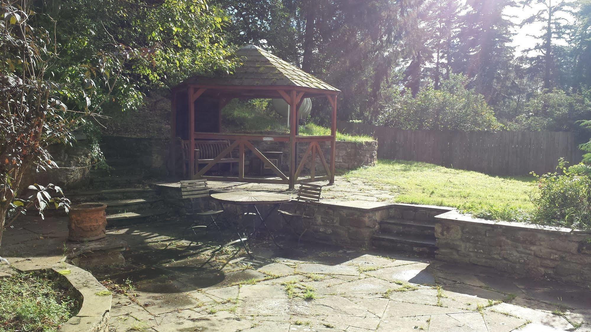 Hotel Drumdevan Country House