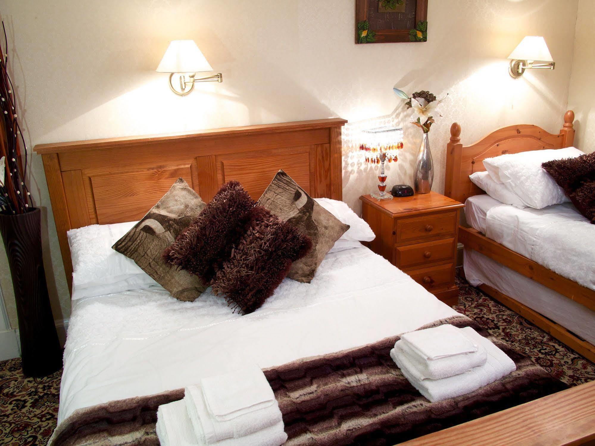 Crown Guest house