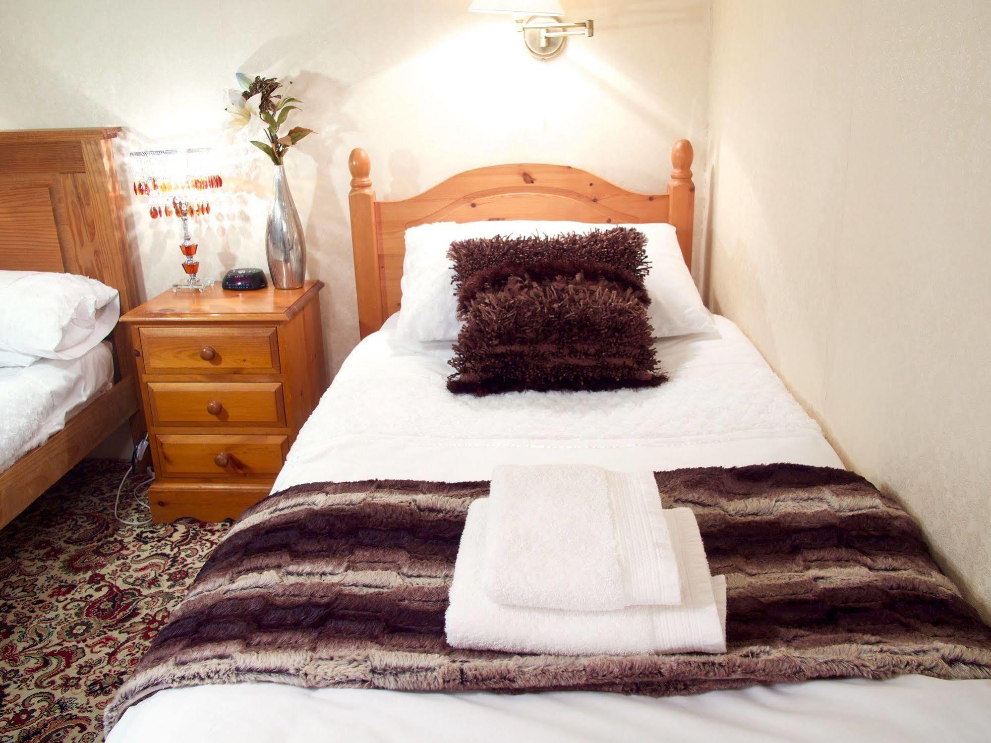 Crown Guest house