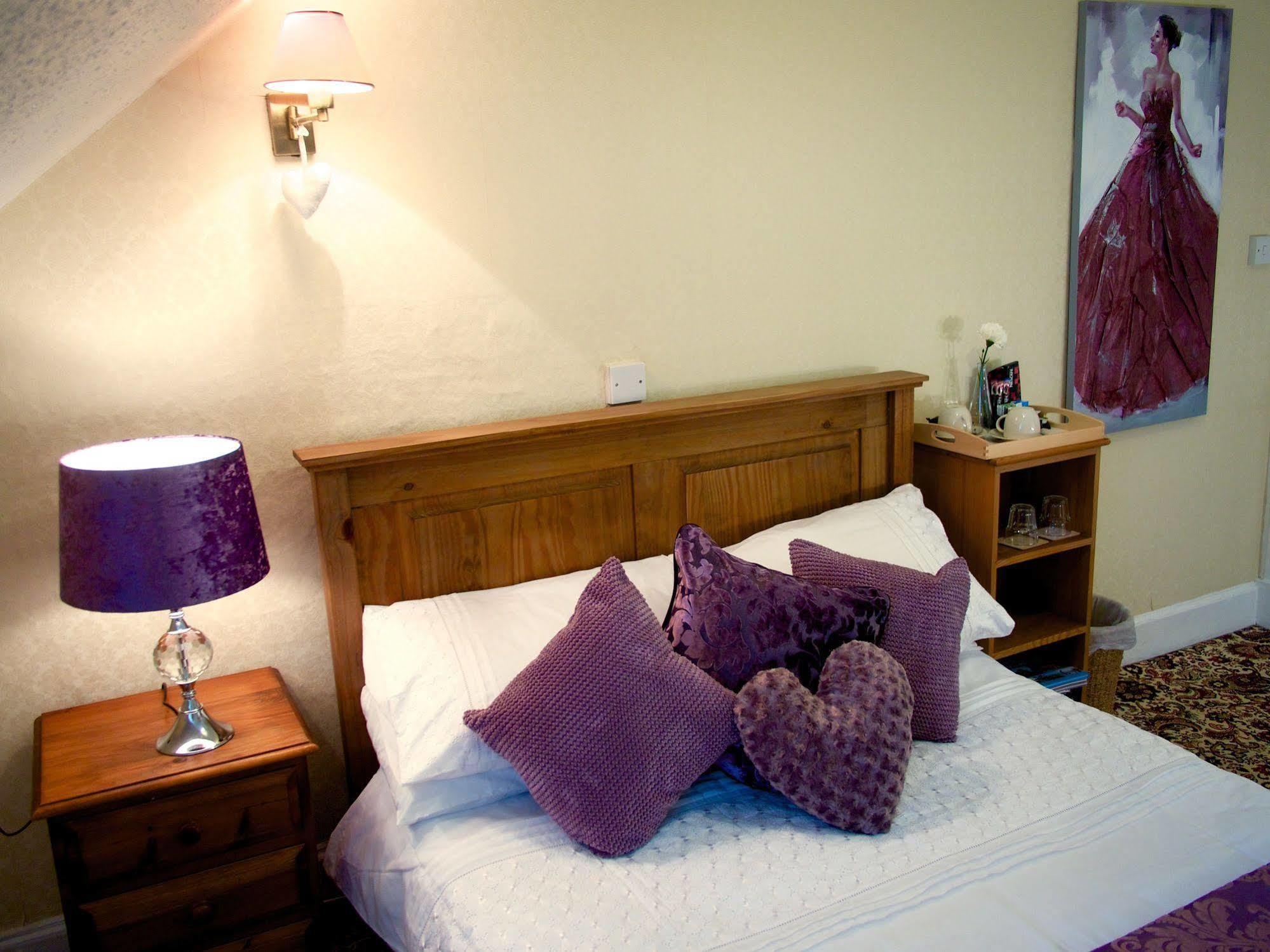 Guest house Crown Inverness