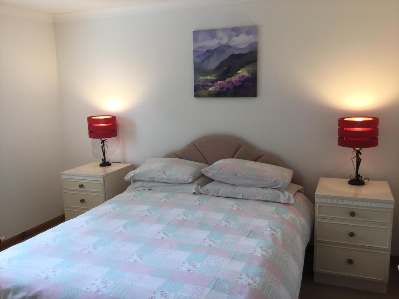 Apartment Two-bedroom - Golf View Free Parking Inverness