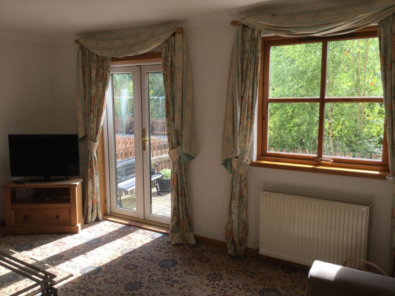 Two-bedroom - Golf View Free Parking Inverness