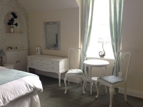 Antfield House 3*