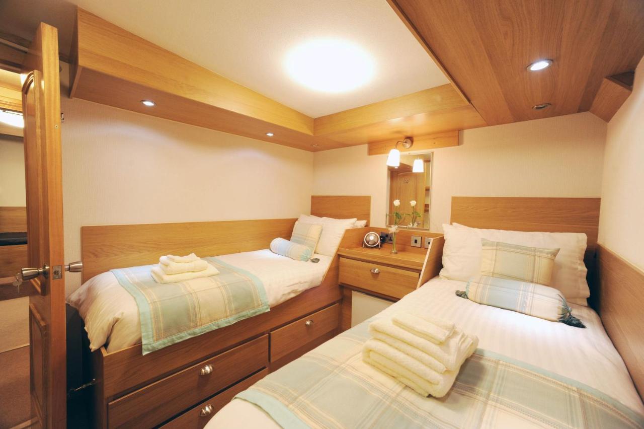 Bed & Breakfast The Boat And Breakfast *