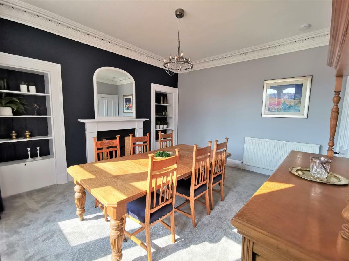 Apartment No 48 Castle View *