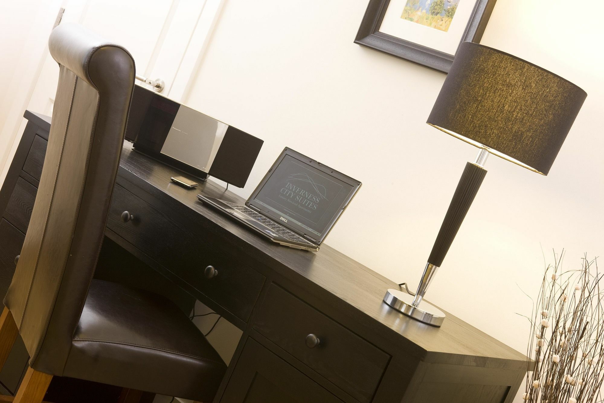 Apartment Inverness City Suites