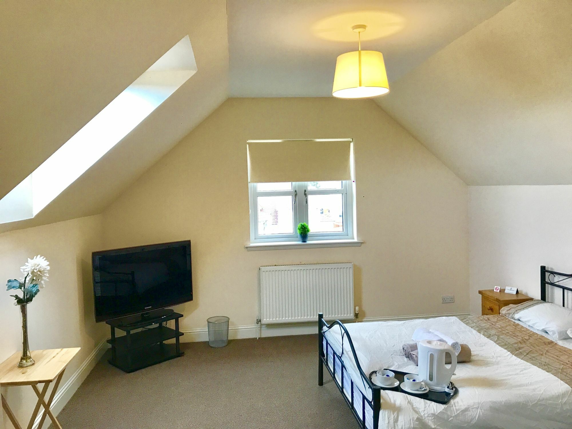 Apartment Inverness City Rooms *