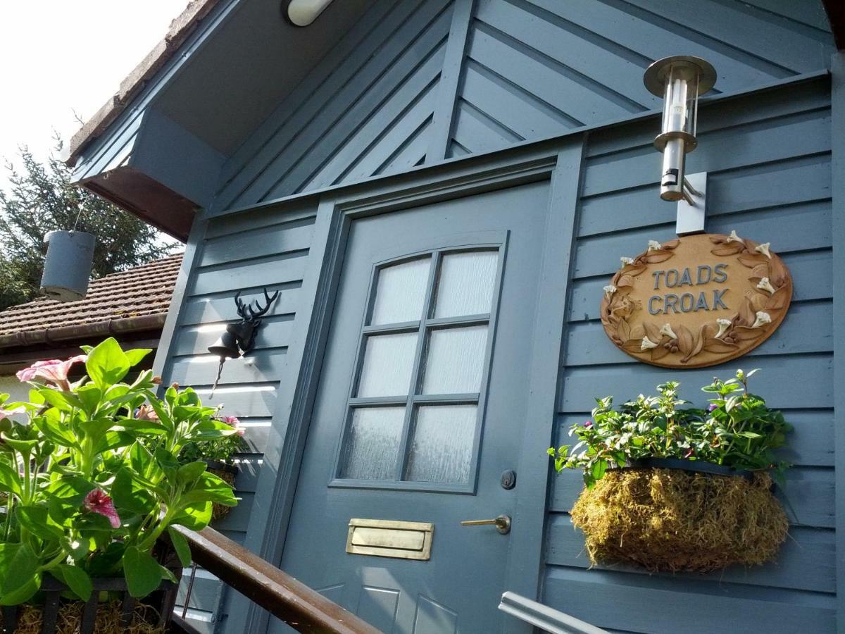 Toads Croak Bed & Breakfast Inverness