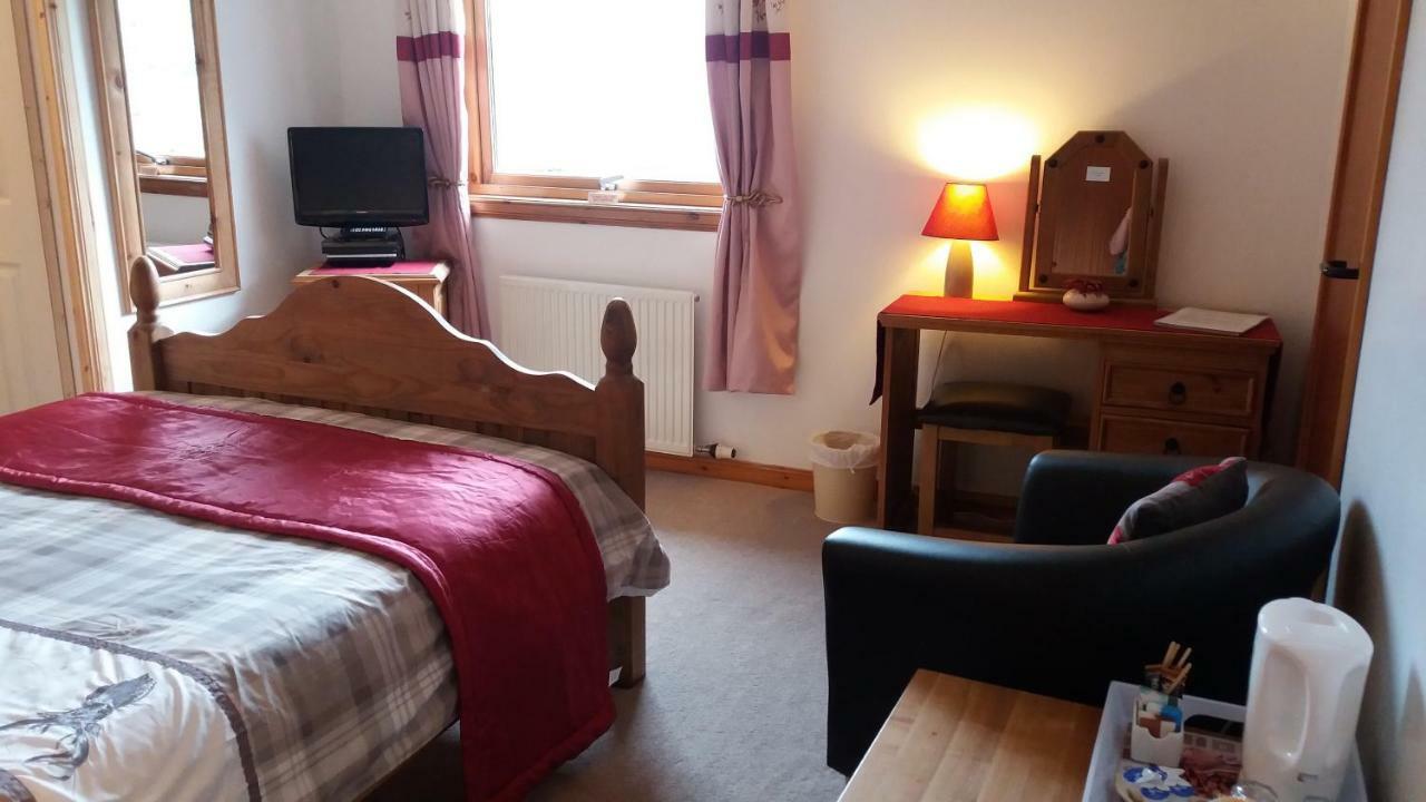 Bed & Breakfast Toads Croak Inverness