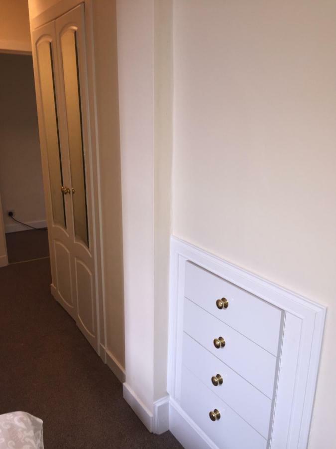 Macdonald Center Apartment. Apartment *