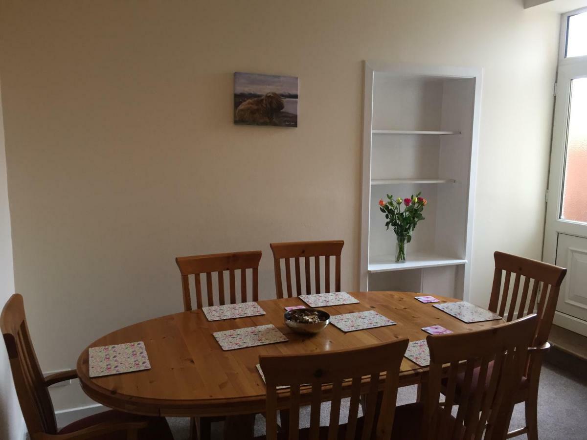 Macdonald Center Apartment. Apartment