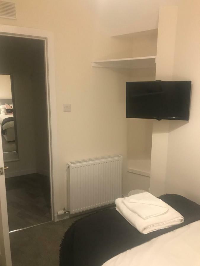 2 Lower Kessock Street Apartment