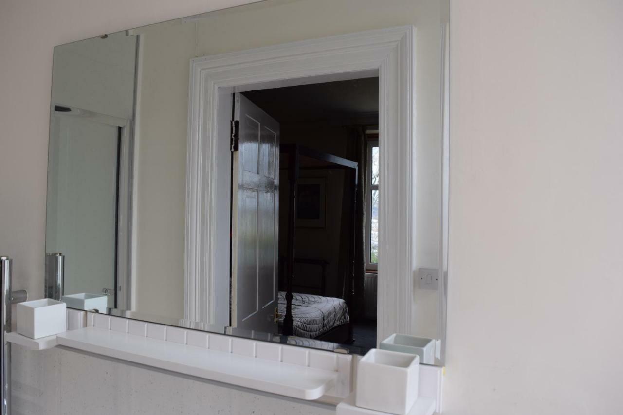 Period House / Entire Upstairs Flat Inverness