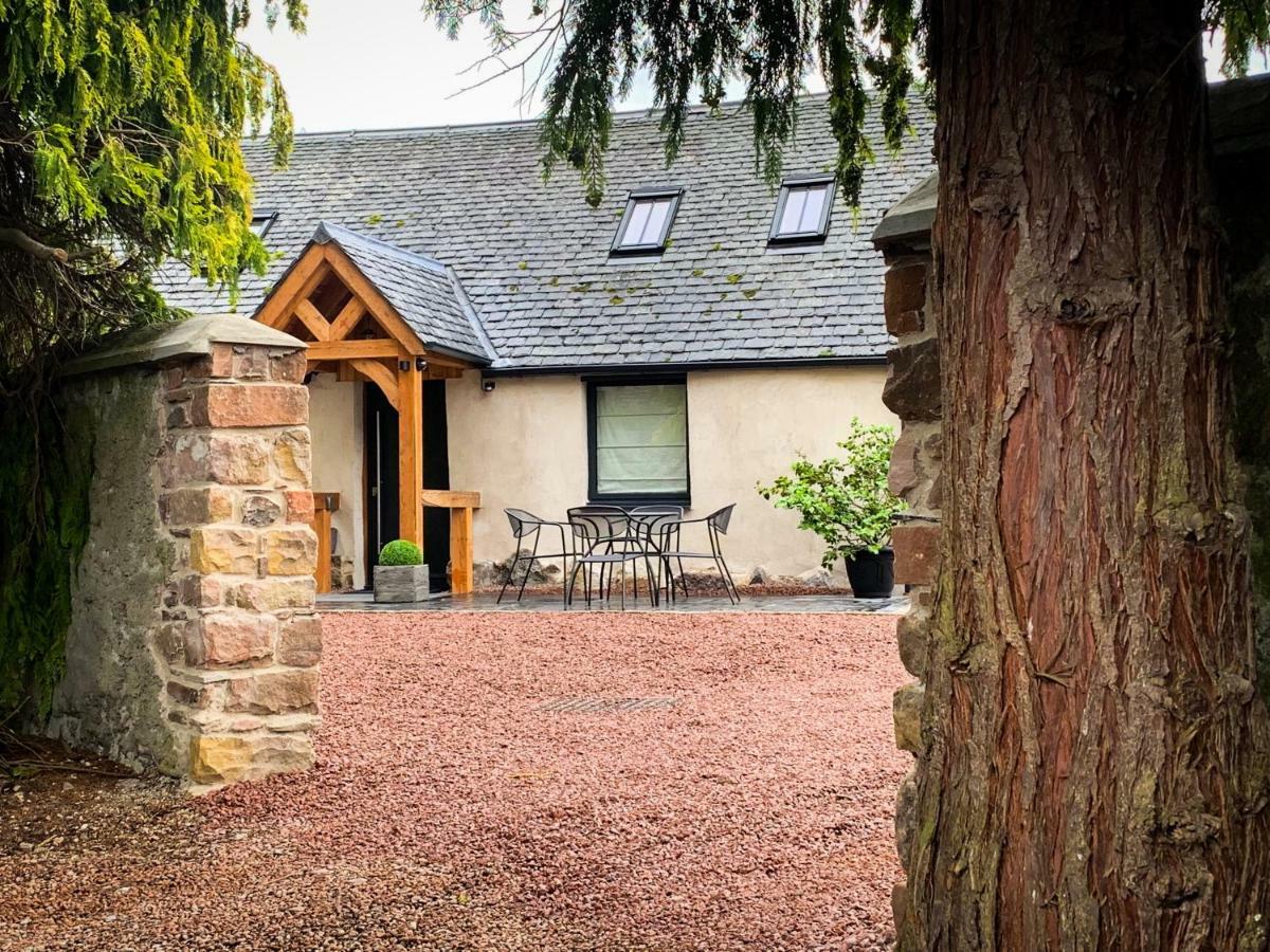 Holiday home Balloan Cowshed