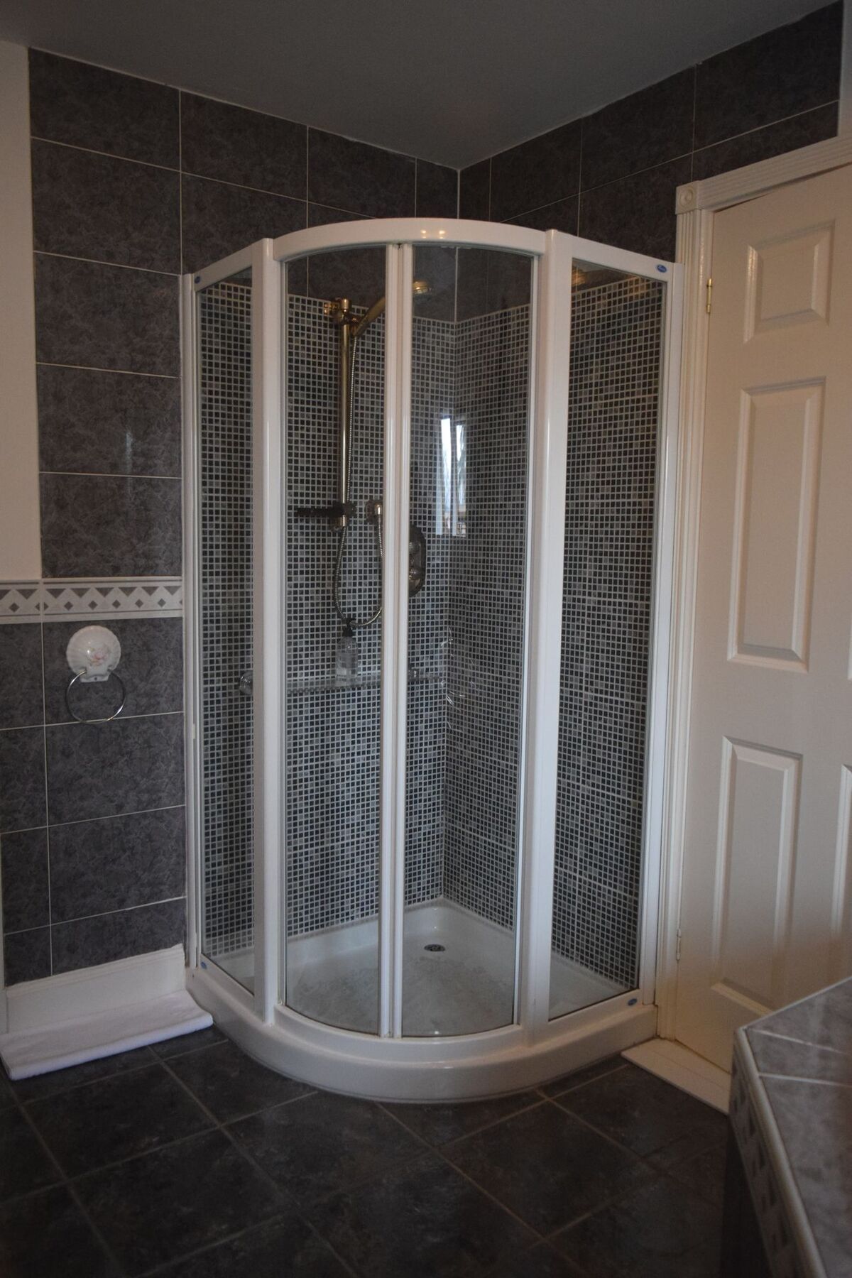 Old Drynie House, Bed & Breakfast 4*