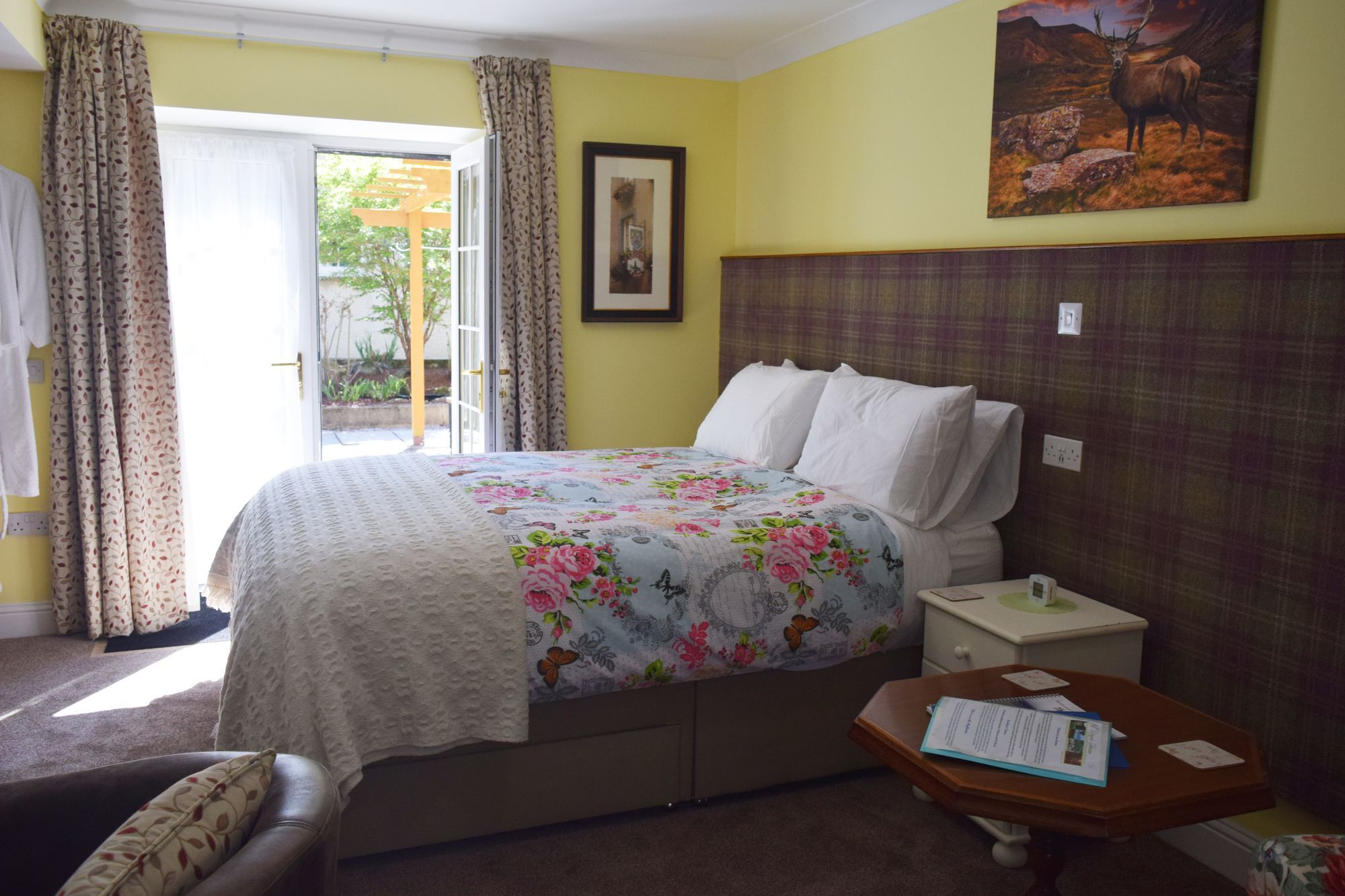 Old Drynie House, Bed & Breakfast