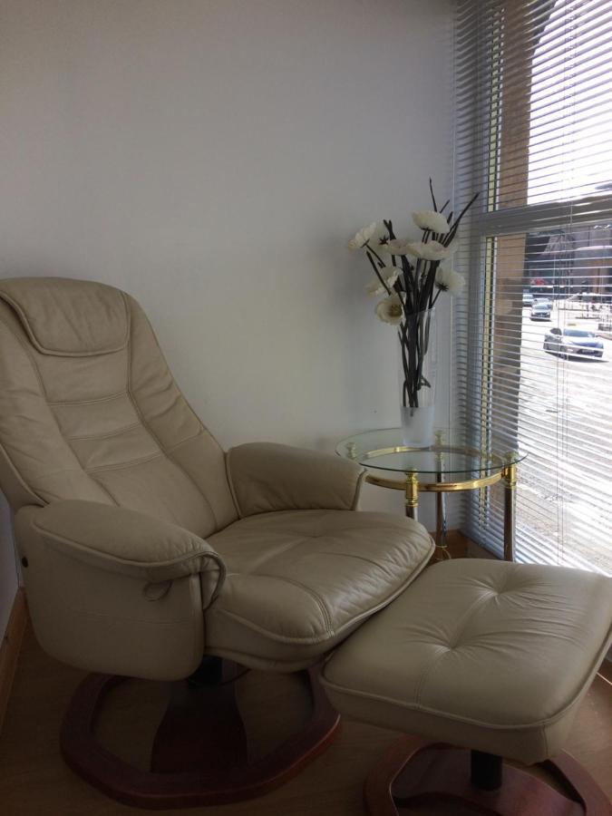 Eastgate Apartment *