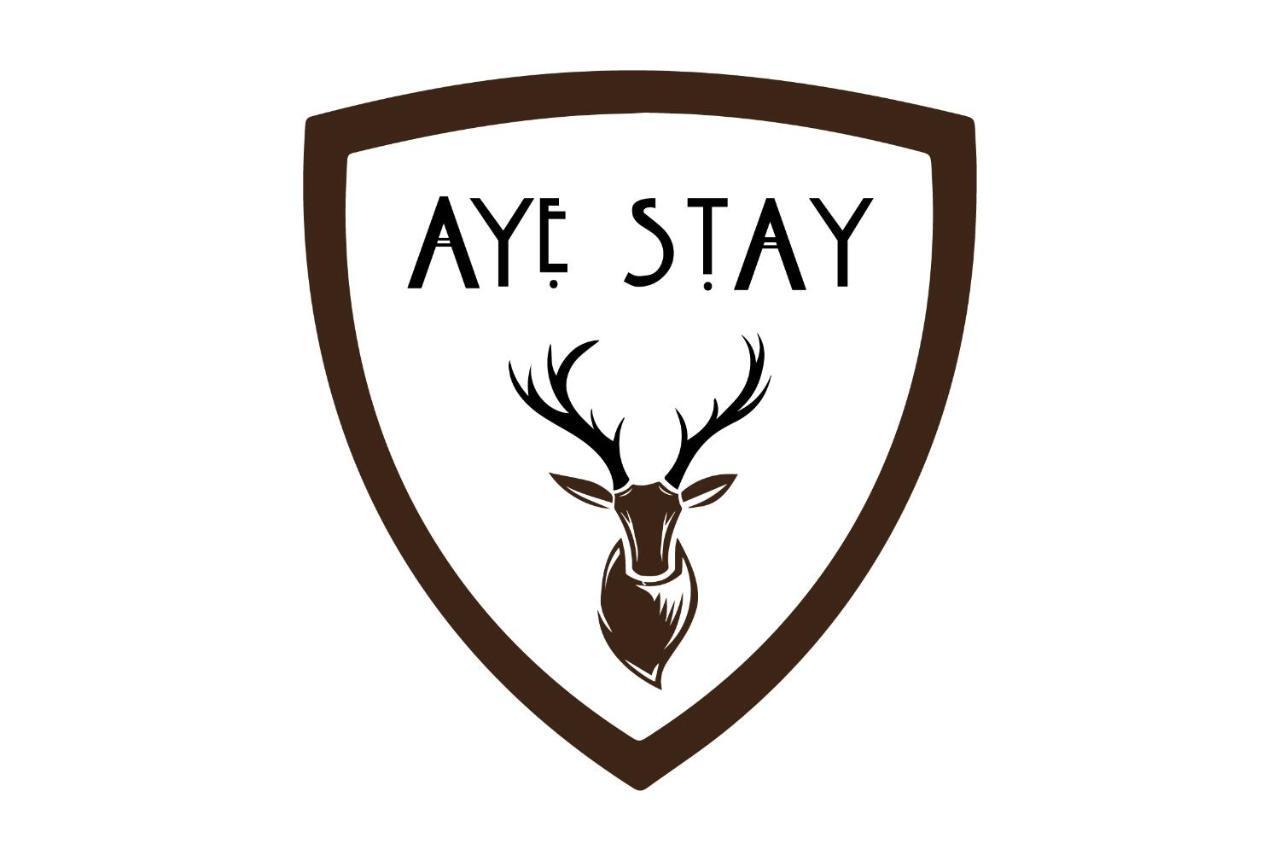 Aye 3*