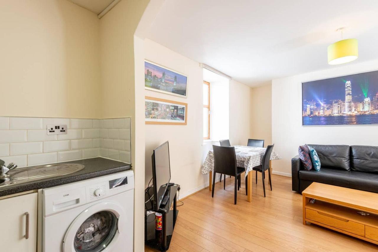 Centre 2 Bed - Baron Taylor Street * Inverness