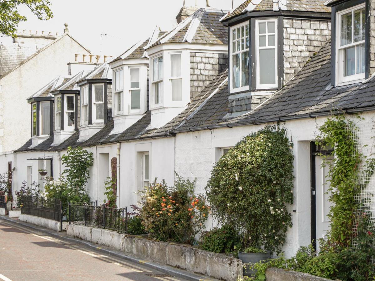 10 Douglas Row Holiday home