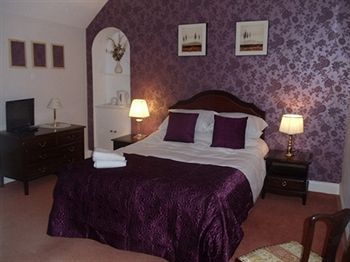 Antfield House 3*
