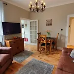 Smart & Stylish Holiday Apartment In The City Centre