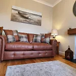 Smart & Stylish Holiday Apartment In The City Centre