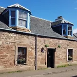 Ness City Cottage