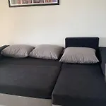 Tomax Garden Cabin Free Parking