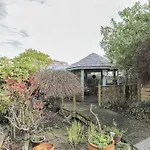 Lochalsh Road Appartment
