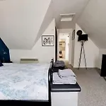 One Bed Holiday Home In The Heart Of Inverness
