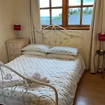 Culloden Apartment Free Parking (Adults Only)