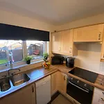 Delightful, Central 3 Bedroom House With Garden & Free Parking