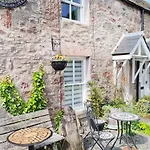Alexander Cottage