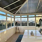Braeview House