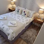 Heart Of Inverness-City Apartment
