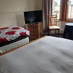 Cedar Villa Guest House