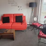 Modern 1 Bedroom Apartment Central Inverness City