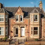 Lachie\'S Townhouse
