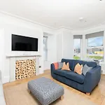 The Glenmoriston Townhouse Hotel