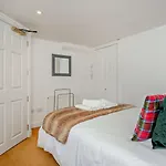 Jacobite\'S Retreat, 17Th Century Cottage In The Heart Of Inverness