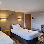Crown Hotel & Bar