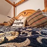 River Ness Rooms & Bothy