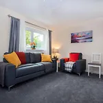 Castle Heather Apartment