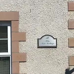 New Cottage 3 Bedroom Free Parking