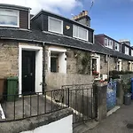 Wells Street Cottage