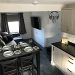 L&H Apartments