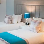 Highland Apartments By Mansley